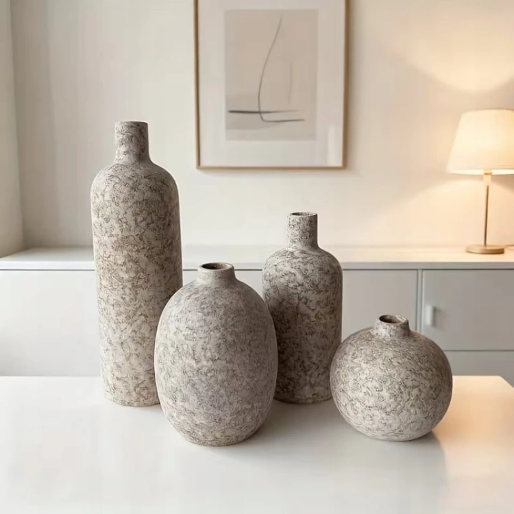 Zestaw-4-Ceramicznych-Wazonow-Artystycznych-Dekor-vintage-unikat-prezent.jpg